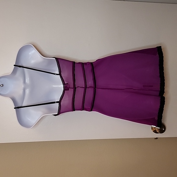 Frederick's of Hollywood Sleep Dress, Neon Purple Black Never Worn, Size Medium - Picture 5 of 6
